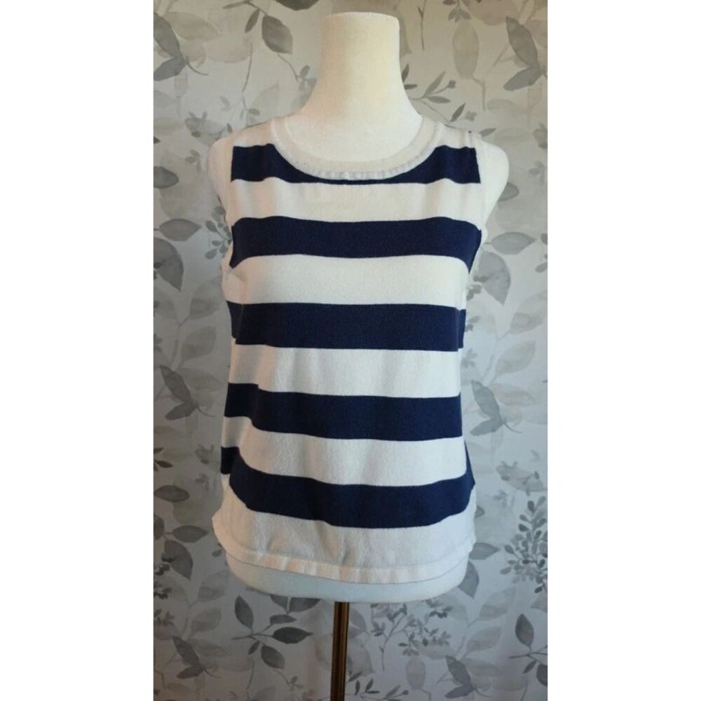 Navy and white sweater tank top - Hem & Thread - Size small